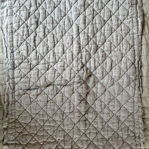 One Pottery Barn Quilted Pillowcase in Gray 100% linen Standard